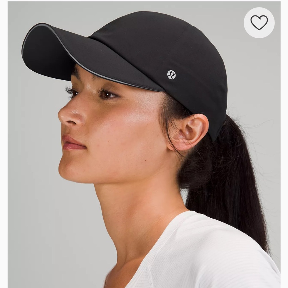 Lululemon Woman Running Hat Fast And Free